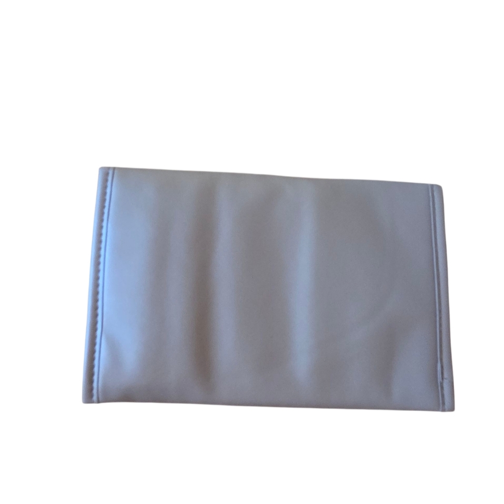 8 Other Reasons NWT Sleek Jewelry Travel Pouch Case Taupe - Picture 4 of 6